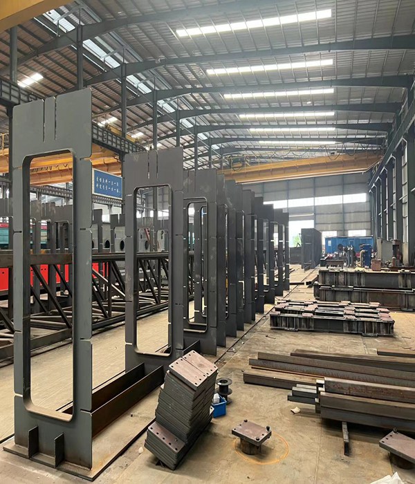 山东淄博桥式起重机厂家 绝缘桥式起重机焊接工艺解析