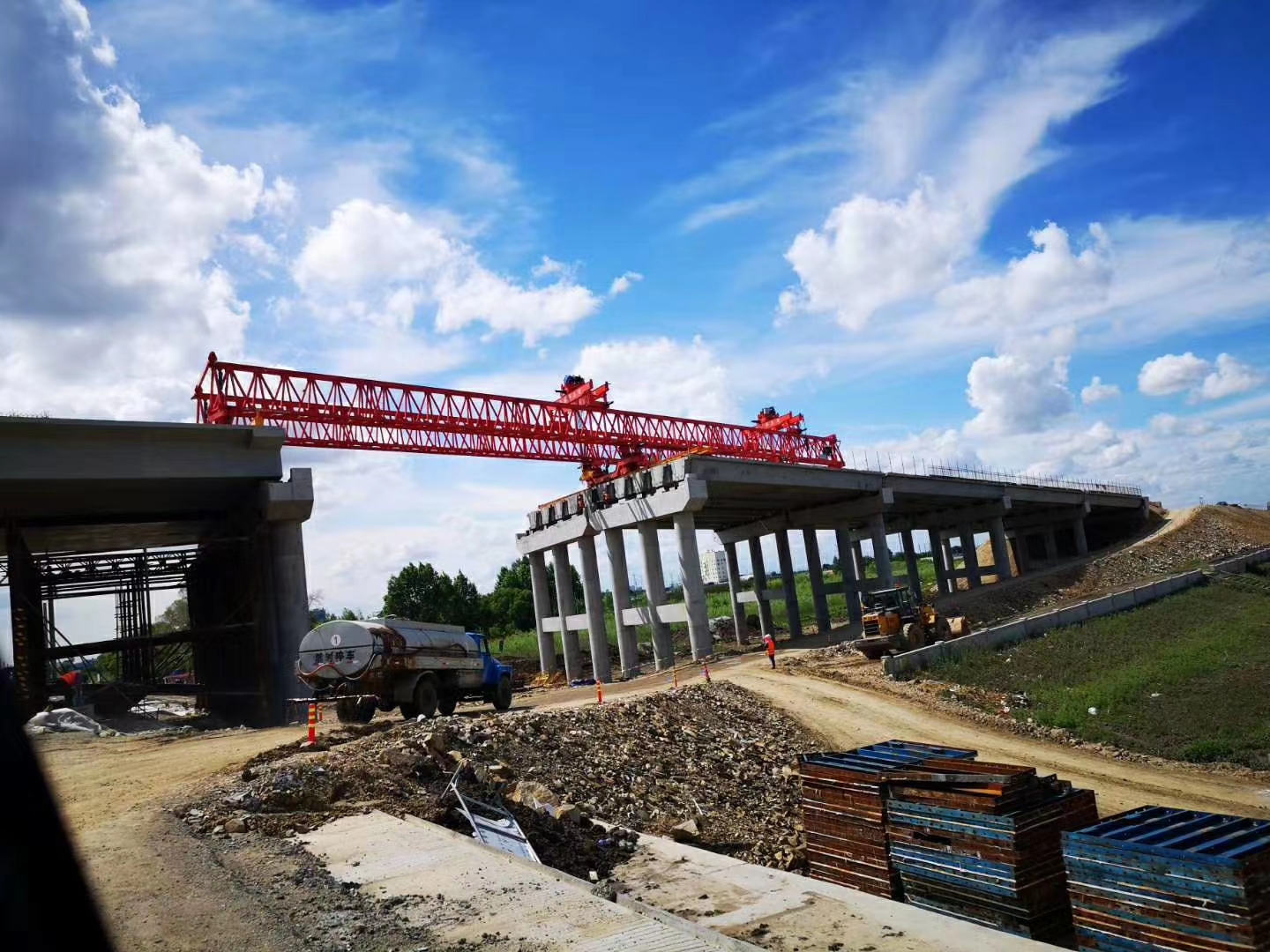 河南漯河架桥机厂家 路基箱肋板抗弯刚度现场校核