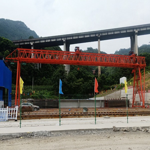 甘肃张掖龙门吊厂家 橡胶撞头的柔性安全屏障